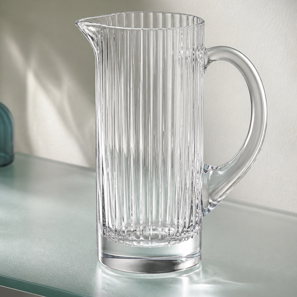 Clear Line Pitcher